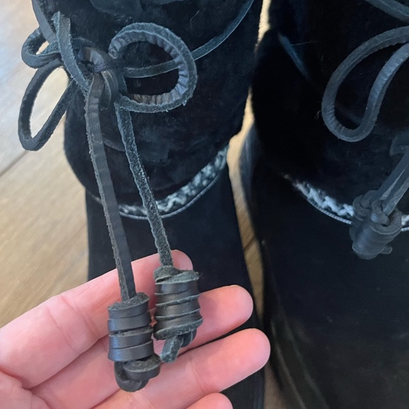 Ugg tall boot - Picture 6 of 14